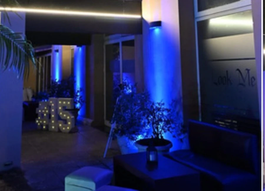 Sector exterior iluminado